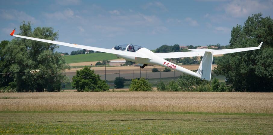 ffvp planeur Association Vélivole et Aéronautique Toulousaine – AVAT 1