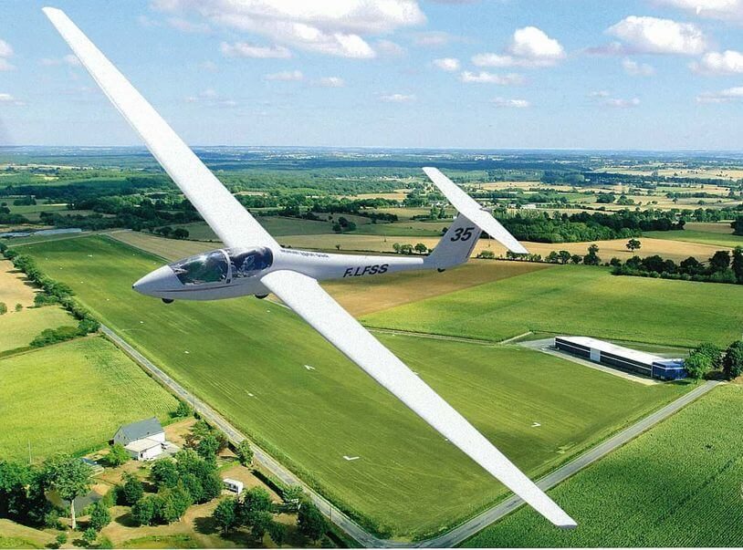 ffvp planeur Planeurs d’Ille et Vilaine – PIV 4